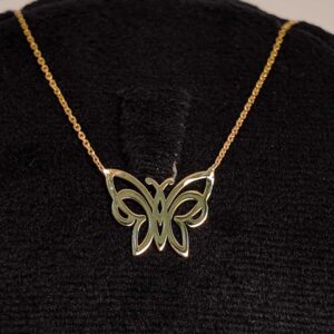 گردنبد پروانه بزرگ